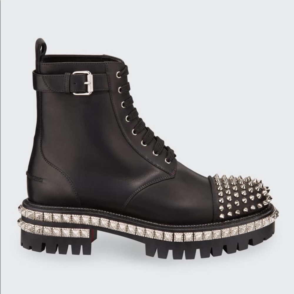 NIB Louboutin “King” studded boots